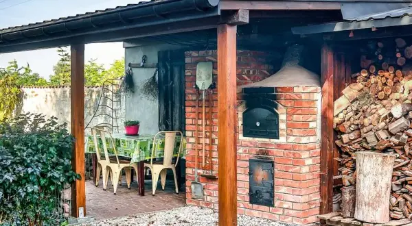 Ile cegieł na wędzarnię? Oblicz dokładnie potrzebną ilość cegieł